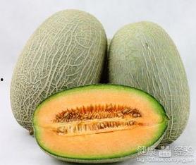 刚睡醒吃哈密瓜,哈密瓜的清新滋味