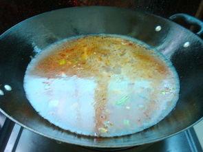 吃瓜酸辣粉,吃瓜群众的味蕾盛宴