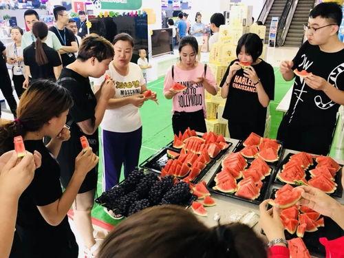 大西瓜吃瓜群众,吃瓜群众的欢乐盛宴